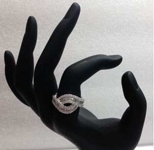 Picture of Baguette Diamond Ring