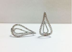 Picture of Diamond Teardrop Earrings
